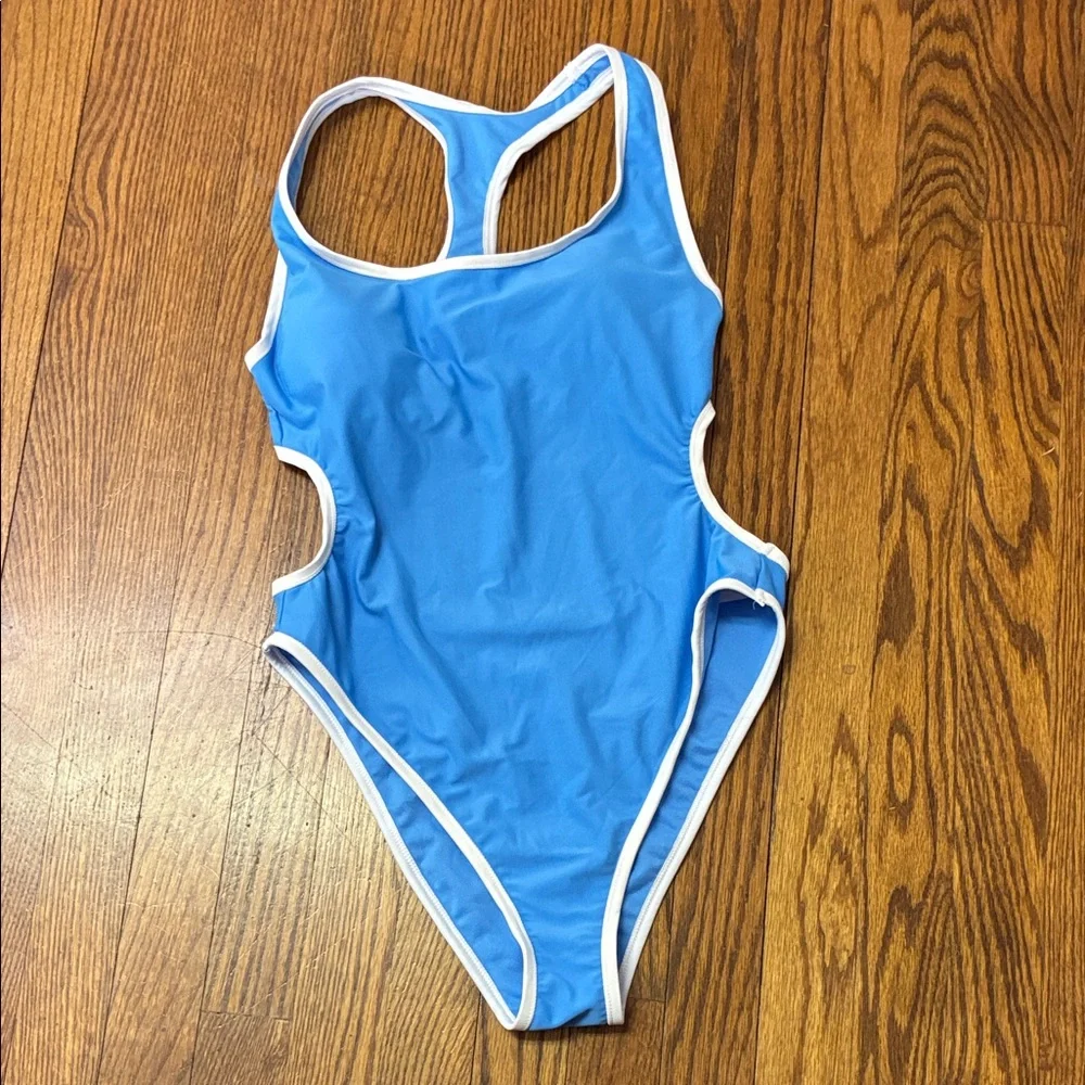 Light Blue Scoop-Back Women's One-Piece Swimsuit